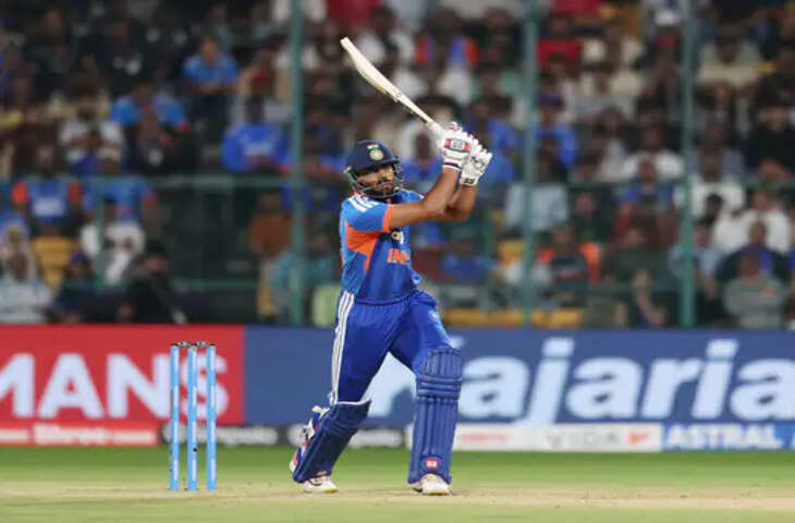 BREAKING :&nbsp;हारे हुए मैच को जीत में बदला,&nbsp;नमन धीर के विनिंग शॉट से पहला T20 भारत के नाम, न्यूजीलैंड को&nbsp;4 विकेट से हराया