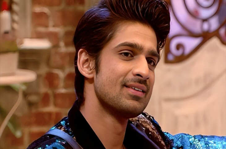 Bigg Boss 17 की ट्रॉफी से हाथ धोने के बाद&nbsp; भी Abhishek Kumar ने की पार्टी, ढोल-नगाड़े पर किया ज़ोरदार डांस&nbsp;