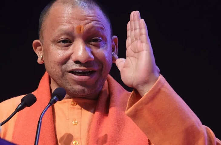 होली से पहले यूपी सरकार का तोहफा: सरकारी कर्मचारियों और पेंशनर्स को समय से पहले वेतन और पेंशन