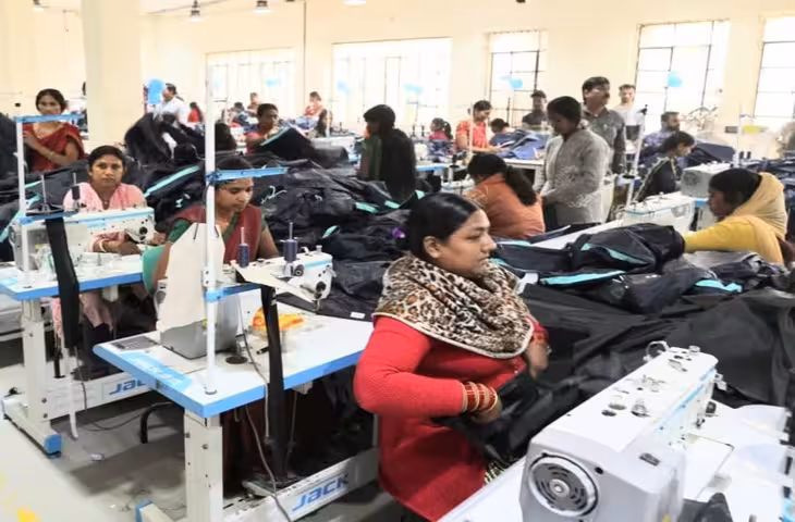बिहार के दो बड़े शहरों में बनेंगे औद्योगिक पार्क, दरभंगा-मुजफ्फरपुर के लिए DPR तैयार; निवेश और रोजगार को मिलेगी रफ्तार
