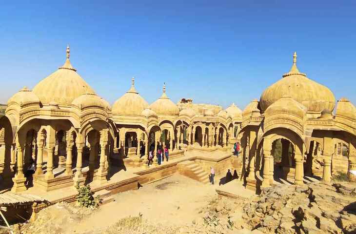 राजस्थान का थार रेगिस्तान! रेत के टीलों के बीच बसे किले, हवेलियां और रहस्यमयी गाँव, वीडियो में जानें क्यों है पर्यटकों का स्वर्ग