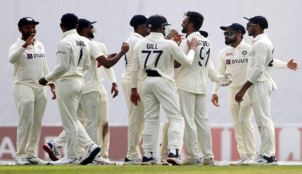 IND VS BAN 2nd Test Live Day -3: Bangladesh score 71 for 4 till lunch break, Team India in strong position