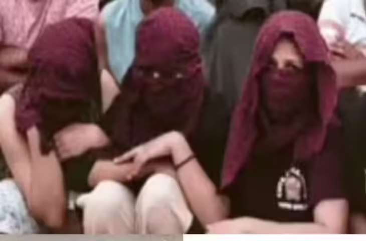 उदयपुर के होटल में ऐसी शर्मनाक हालत में मिली लड़कियां, किसी को चेहरा भी नहीं दिखा पाईं