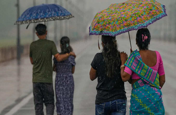 देशभर में बदलेगा मौसम: दिल्ली-NCR में राहत के बाद IMD का अलर्ट, कई राज्यों में बारिश तो कहीं हीटवेव