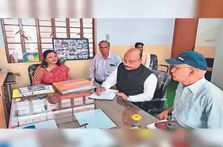 Rajsamand शासकीय उच्चतर माध्यमिक विद्यालय पहुंचे लक्ष्मीकांत वैष्णव : विद्यालय का निरीक्षण कर व्यवस्थाओं का जायजा लिया