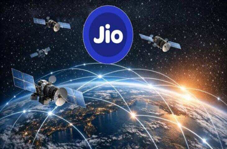 Mukesh Ambani का बड़ा मास्टरप्लान, 1650 सैटेलाइट से Starlink को टक्कर देने की तैयारी; स्पेस इंटरनेट में मचेगा धमाल