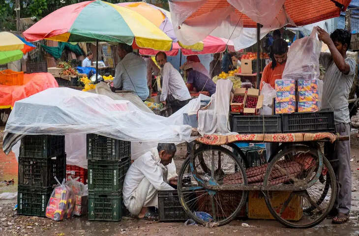 मानसून ने पकड़ी रफ्तार, 5 दिन में कई राज्यों में बढ़ेगा असर; दिल्ली-बिहार समेत कई हिस्सों में बारिश और आंधी का अलर्ट