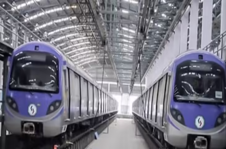 जयपुर मेट्रो में सुरक्षा की चूक, मेटल डिटेक्टर से आवाज तो आती पर सुनाई नहीं देती, भीड़-भाड़ और लापरवाही से खतरा बढ़ा