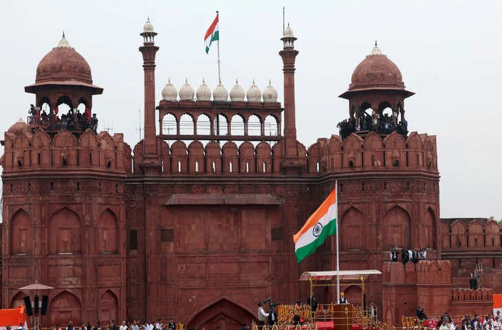 लाल किले से देखना है&nbsp;स्वतंत्रता दिवस समारोह तो घर बैठे कैसे करे बुकिंग ? यहाँ जानिए पूरा&nbsp;स्टेप-बाय-स्टेप प्रोसेस
