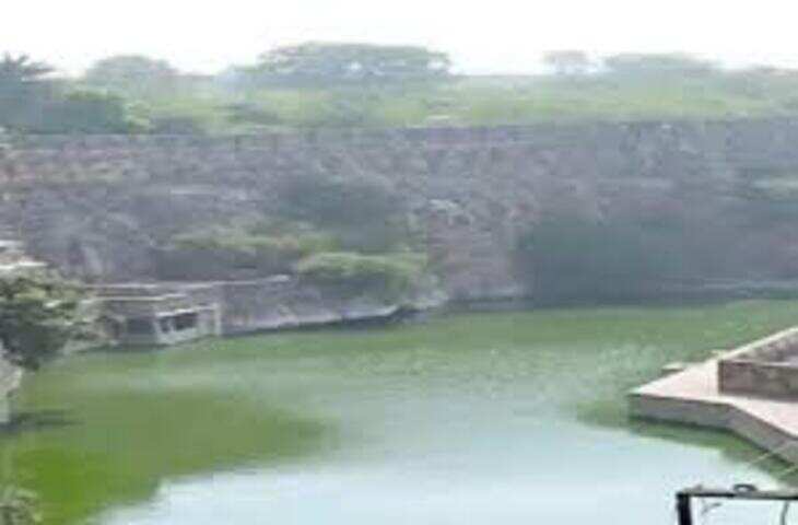 उदयपुर की झीलों पर हाईकोर्ट सख्त: स्वतः संज्ञान लेकर कलेक्टर से मांगी रिपोर्ट