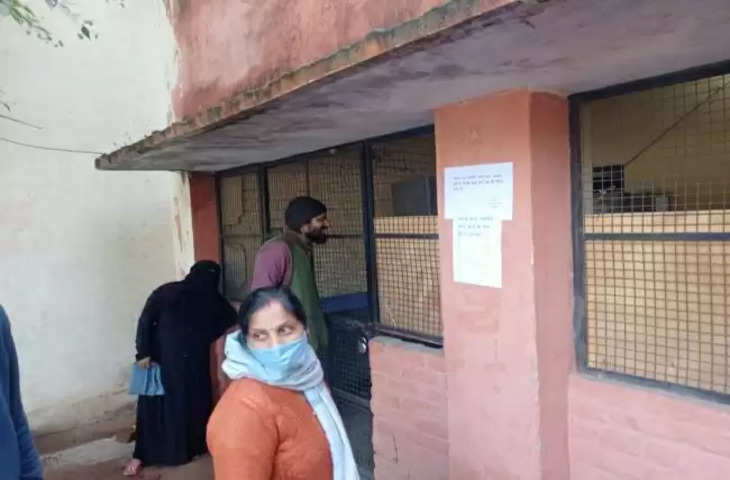 Haridwar सरकारी दफ्तरों में पसरा सन्नाटा अब हर काम चुनाव के बाद