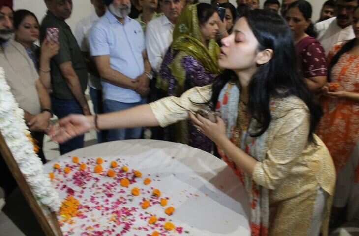 हम मुसलमानों को निशाना नहीं बनाते, पहलगाम की विधवा की गंभीर अपील