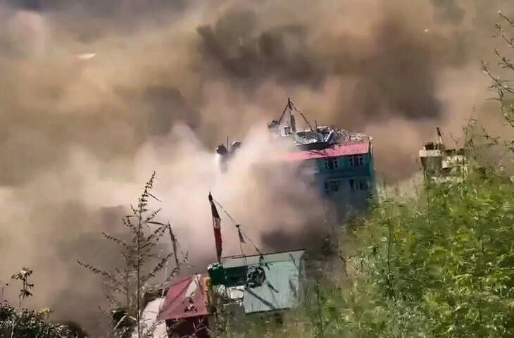 भूकंप या ग्लेशियर ब्लास्ट? नेपाल में आई अचानक बाढ़ ने मचाया हाहाकार, अब तक 162 शव बरामद।