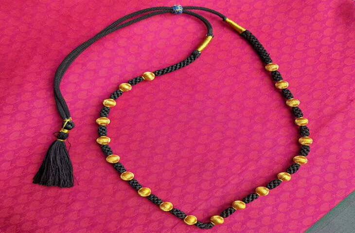 Shani jayanti 2022 wear black thread on shani jayanti in leg it will give relief from rahu ketu wrath also