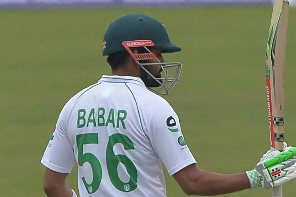 babar azam bowling55.jpg