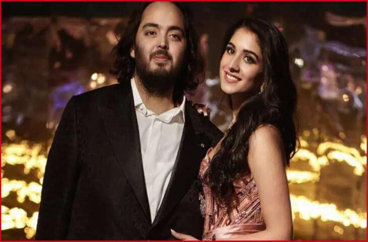 रोमांस से भरा बर्थडे! Radhika Merchant ने Anant Ambani को Kiss कर किया विश, वीडियो ने जीता दिल​​​​​​​
