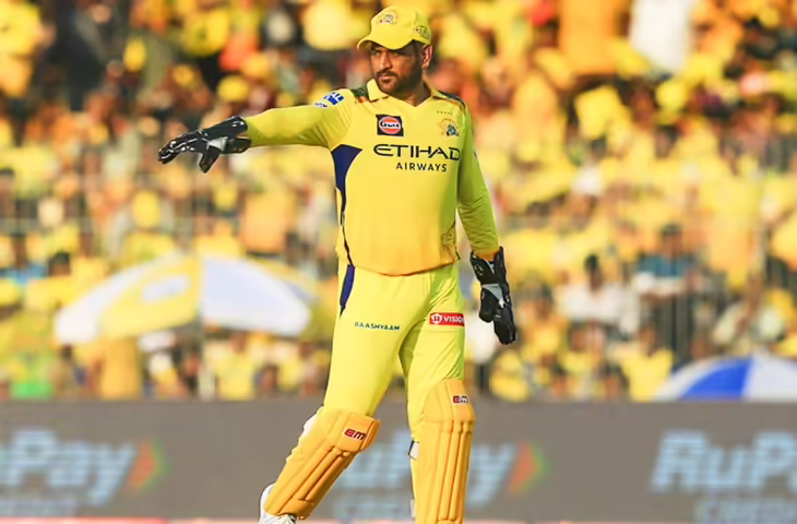 IPL के बीच धोनी पहुंचे NSG कैंप, वीडियो में जाने कमांडोज संग चलाया हथियार, बोले- &lsquo;फिट लग रहा हूं न?&rsquo;