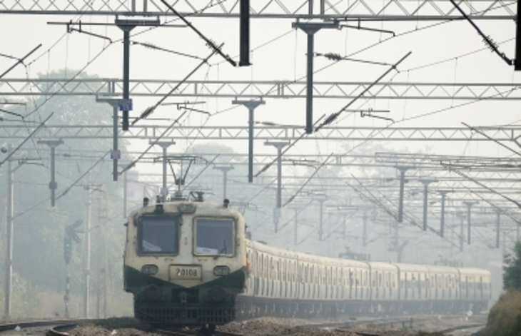 Indian Railway ने आज फिर की 304 ट्रेनें रद्द, 5 ट्रेनों का समय बदला !