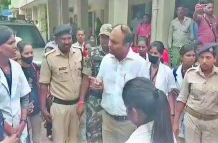 बेगूसराय में छात्रों के प्रदर्शन के दौरान हंगामा, 6 नामजद समेत 2500 अज्ञात पर FIR; 5 गिरफ्तार