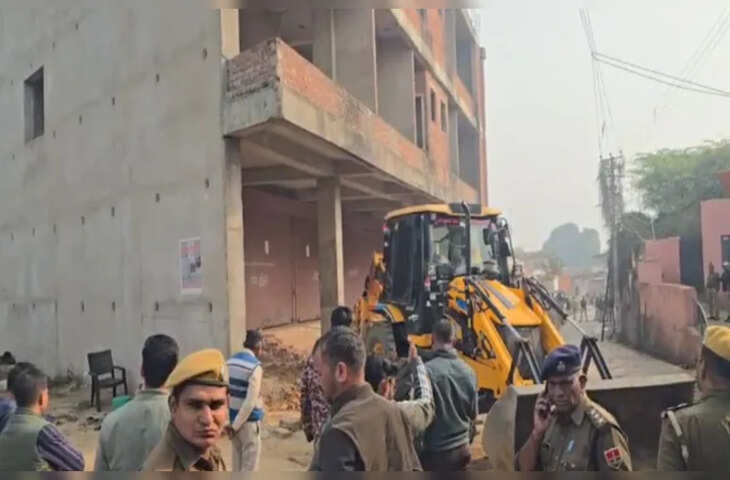 करौली में अवैध भवन ध्वस्त, अमीनुद्दीन खान के होटल निर्माण पर प्रशासन ने कड़ा एक्शन