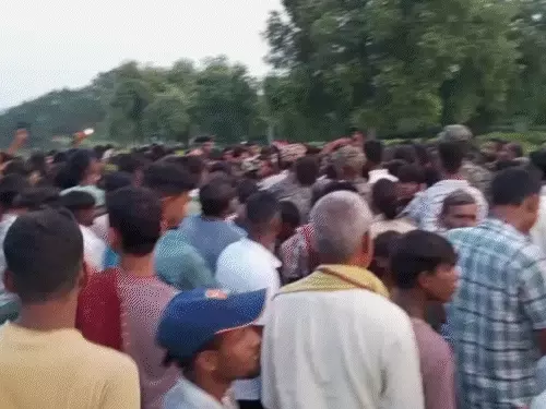 औरंगाबाद में लावारिस शव दफनाने पहुंची पुलिस का विरोध, बिना दफनाए लौटी टीम