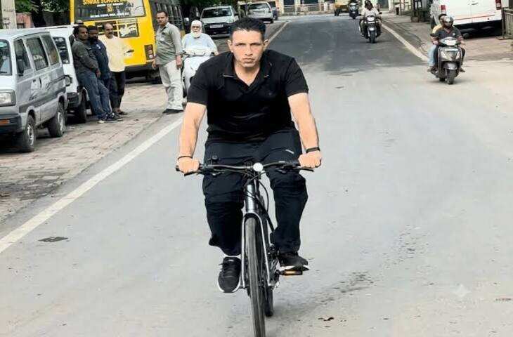 इंदौर से भोपाल तक कांग्रेस की साइक्लोथॉन शुरू, नीट-सीबीएसई गड़बड़ी और बेरोजगारी के मुद्दे पर जीतू पटवारी ने संभाली कमान