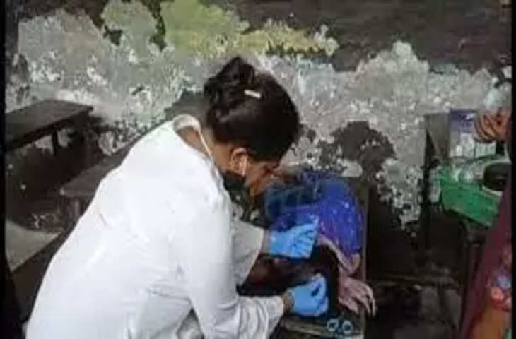 Faridabad छज्जा गिरने से शिक्षिका समेत चार छात्र घायल