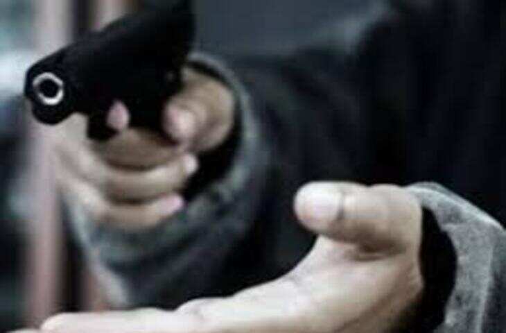 जयपुर में सनसनीखेज वारदात: रिटायर्ड कर्नल को बंधक बनाकर 2.20 लाख की लूट, वीडियो में देंखे पुलिस ने शुरू की जांच