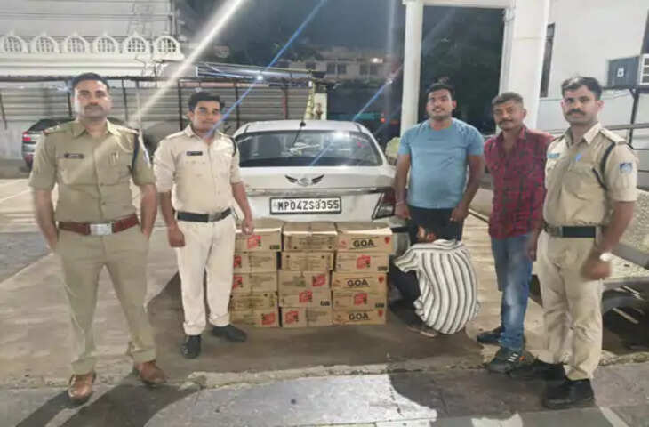 नर्मदापुरम में नर्मदा प्रतिबंधित क्षेत्र से शराब तस्करी का खुलासा, 16 पेटी अंग्रेजी शराब जब्त