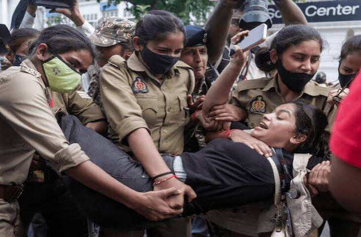 CJP के प्रदर्शन पर दिल्ली मेट्रो को लेकर बड़ा खुलासा, वीडियो में जाने DMRC ने सुप्रीम कोर्ट में कहा- न ट्रेनें रद्द हुईं, न सेवाओं में कटौती