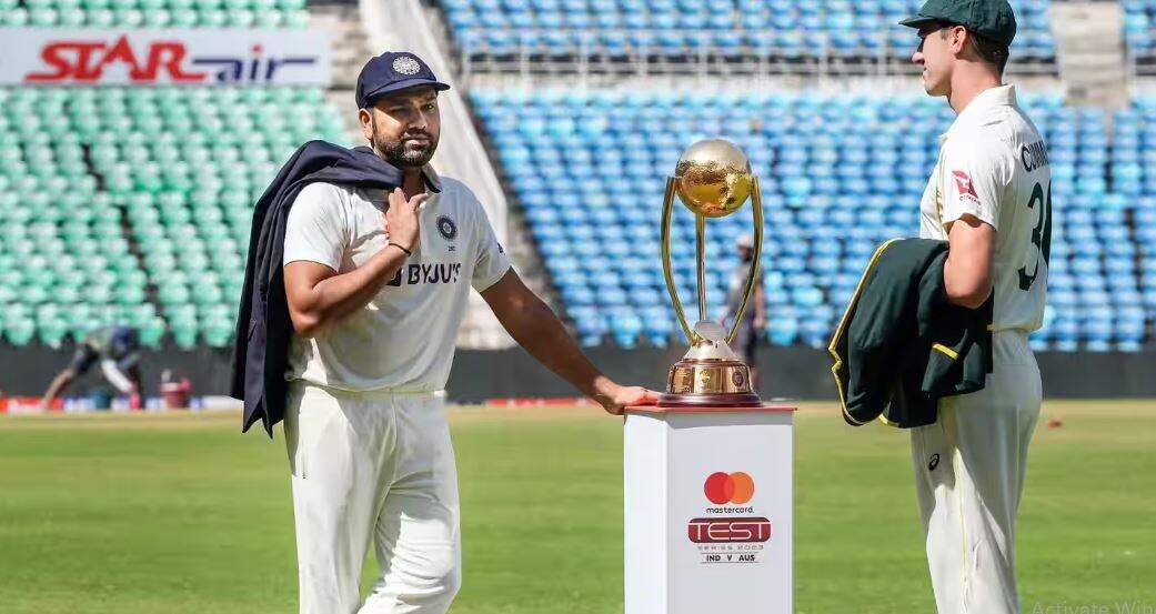 IND VS AUS--1-10--1-111222.JPG