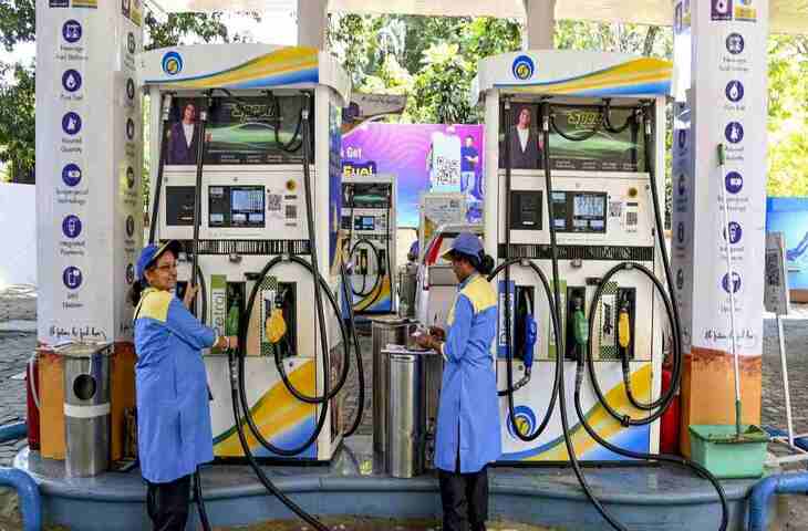 Petrol Diesel Price Update 2026: सुबह अपडेट हुए पेट्रोल डीजल के भाव, टंकी फुल कराने स पहले चेक करे अपने शहर के ताजा रेट&nbsp;