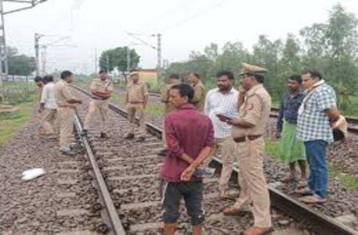 मामपुर बाना में ट्रेन की चपेट में आने से दो युवकों की मौत, पुलिस ने शुरू की जांच