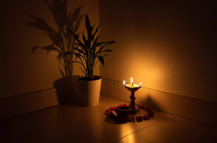 रोजाना करें ये 7 शुभ कर्म, वास्तु और वैदिक मान्यताओं के अनुसार खुल सकते हैं तरक्की के रास्ते