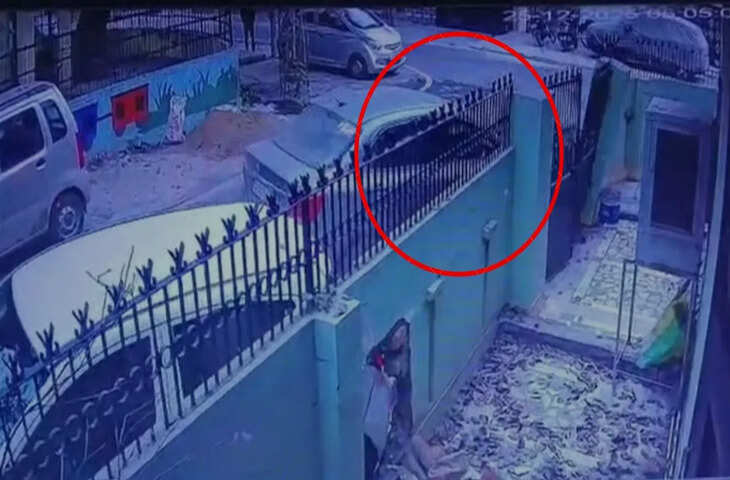 BJP स्टीकर लगी बेकाबू कार ने मचाया तांडव, मुरादाबाद में घर की दीवार तोड़ी, गाड़ियों में मारी टक्कर