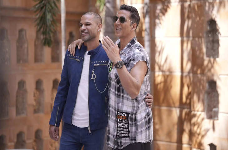 Akshay Kumar से ये बड़ा वादा करके मुकर गए Shikhar Dhawan, वीडियो में एक दूजे की टांग खींचते दिखे क्रिकेटर-अभिनेता