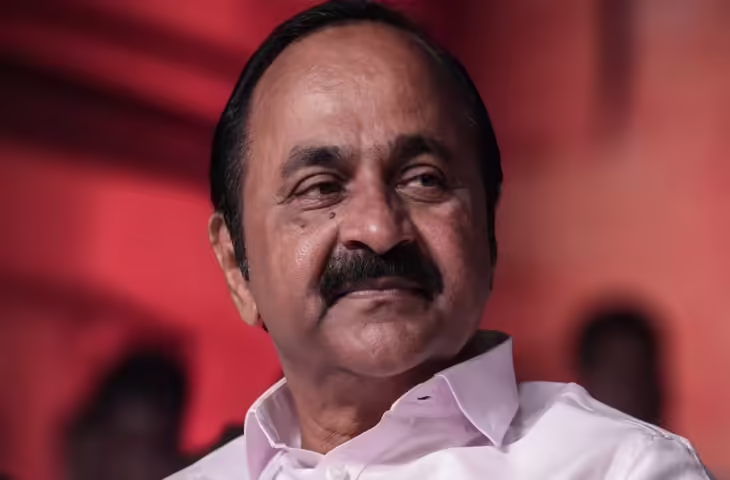 Kerala Politics: वीडी सतीशन बने केरल के नए CM, शपथ ग्रहण समारोह में जुटे कई बड़े नेता