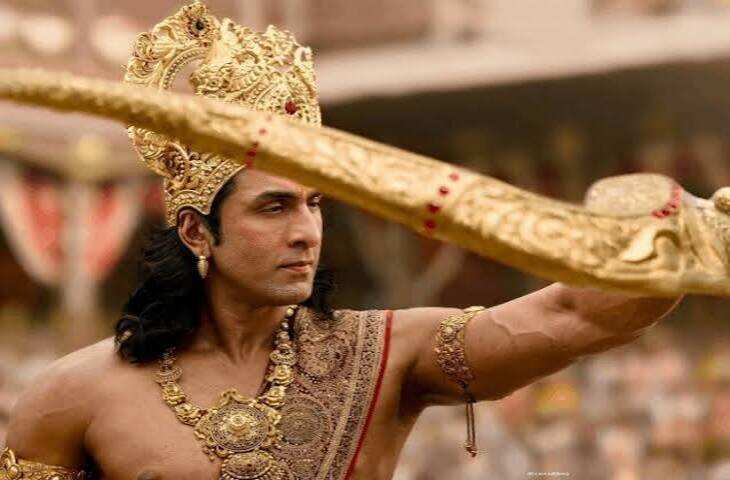 &lsquo;रामायण&rsquo; के निर्माता नमित मल्होत्रा की कंपनी पर IT की रेड, वीडियो में जाने विदेशी लेनदेन में गड़बड़ी का मामला; शेयर 8% तक गिरा