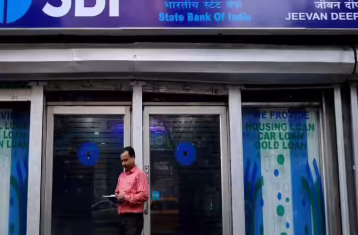 ऑनलाइन पैसे ट्रांसफर करना हुआ महंगा! SBI ने IMPS ट्रांजैक्शन पर लगेगा चार्ज, फटाफट जान ले नया नियम&nbsp;