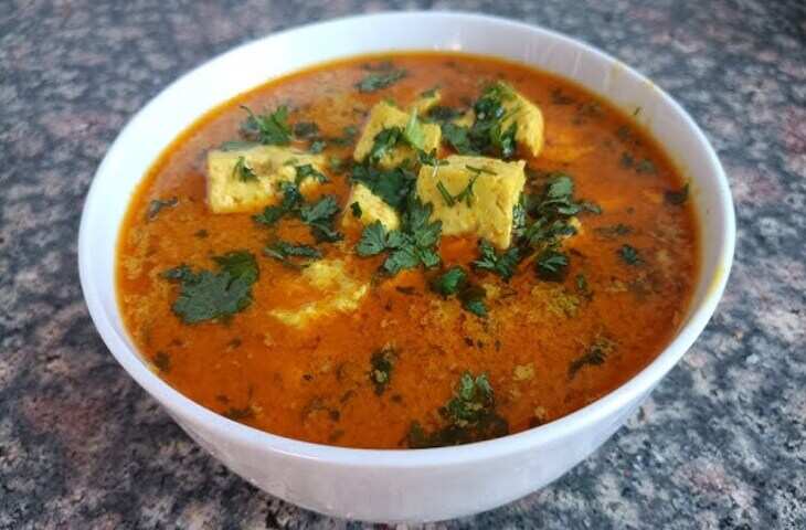 घर पर अचानक आ गए हैं मेहमान तो जरूर ट्राई करे नारियल पनीर, टेस्ट ऐसा सब करेंगे तारिफ