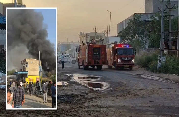 नीमराना औद्योगिक क्षेत्र में दर्दनाक हादसा, कबाड़ गोदाम में आग से 4 लोगों की मौत; जांच जारी