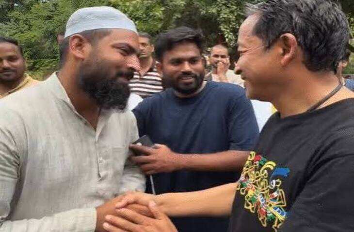 जंतर-मंतर प्रदर्शन में छात्रों को खाना खिलाने वाले वालंटियर पहुंचे सुप्रीम कोर्ट, फुटेज में जाने पुलिस पर अवैध हिरासत और धमकाने का आरोप