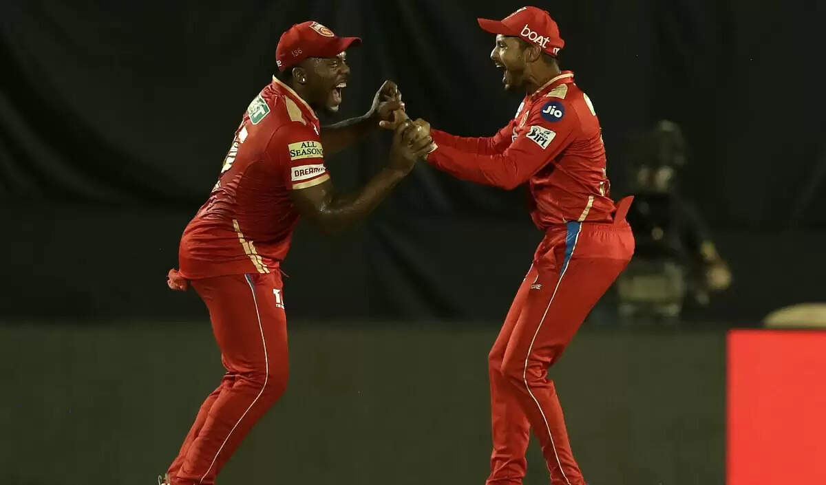 PBKS VS GT---1-11.JPG