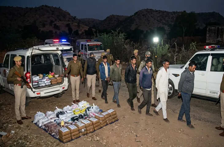 राजस्थान में नशे के खिलाफ बड़ी कार्रवाई: एक दिन में 4 ऑपरेशन, वीडियो में देंखे अफीम-स्मैक-गांजा बरामद, 5 तस्कर हिरासत में