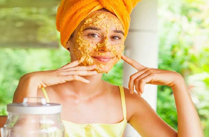 10 मिनट में गायब होगी चेहरे की ड्राईनेस! घर पर तैयार करें यह जादुई मॉइस्चराइजिंग पैक, दमक उठेगी स्किन