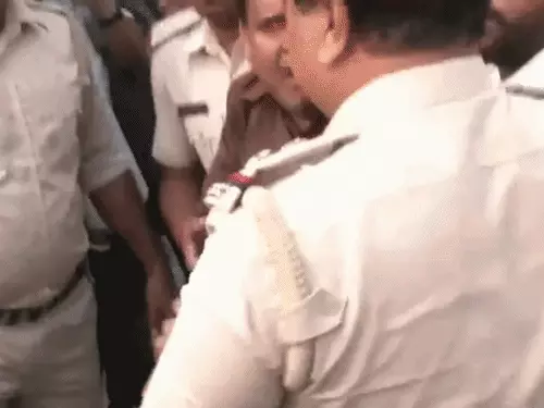 Election Update Live: नंदीग्राम-रेजीनगर समेत 6 सीटों पर मतदान, बंगाल में हिरासत और आरोपों से गरमाया माहौल