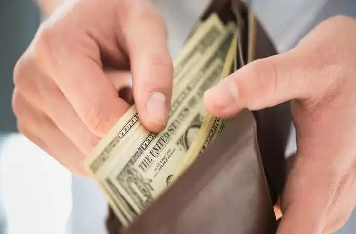 OMG! 40 लाख कमाने वाले IT प्रोफेशनल की &ldquo;परेशानी&rdquo; वायरल, सोशल मीडिया पर छिड़ी बहस