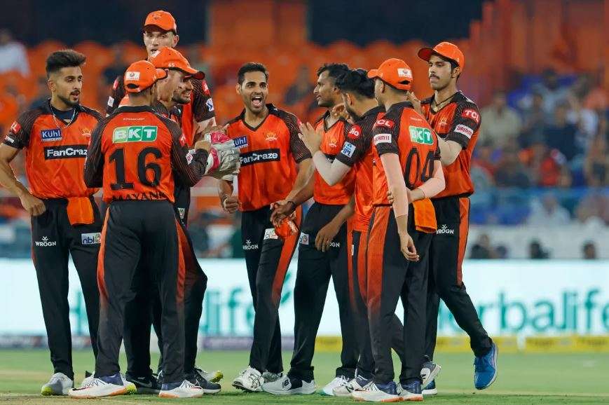 "SRH--11-1-11111222" "SRH--11-1-1111" "SRH--11-1-111112221111111" "SRH--11-1-111112221111" 