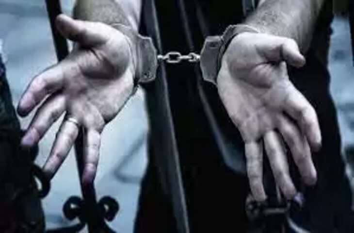 Imphal राइफल्स ने इंफाल में पीएलए के जबरन वसूली रैकेट का भंडाफोड़ किया, तीन कैडरों को गिरफ्तार किया