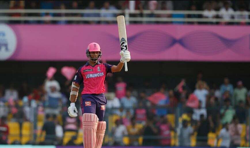 "Y00100111" "Yashasvi Jaiswal1111111111111" "Yashasvi Jaiswal1111111" "Yashasvi Jaiswal1111"